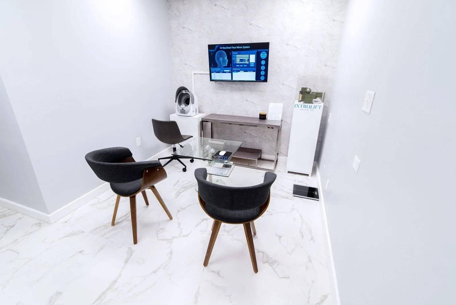 Lilly Beauty consultation room